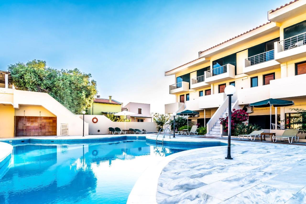 Orestis Hotel Apartments Stalós Buitenkant foto